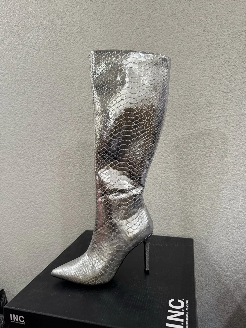 NWT Womens INC Rajel Dress Boot Silver Snake